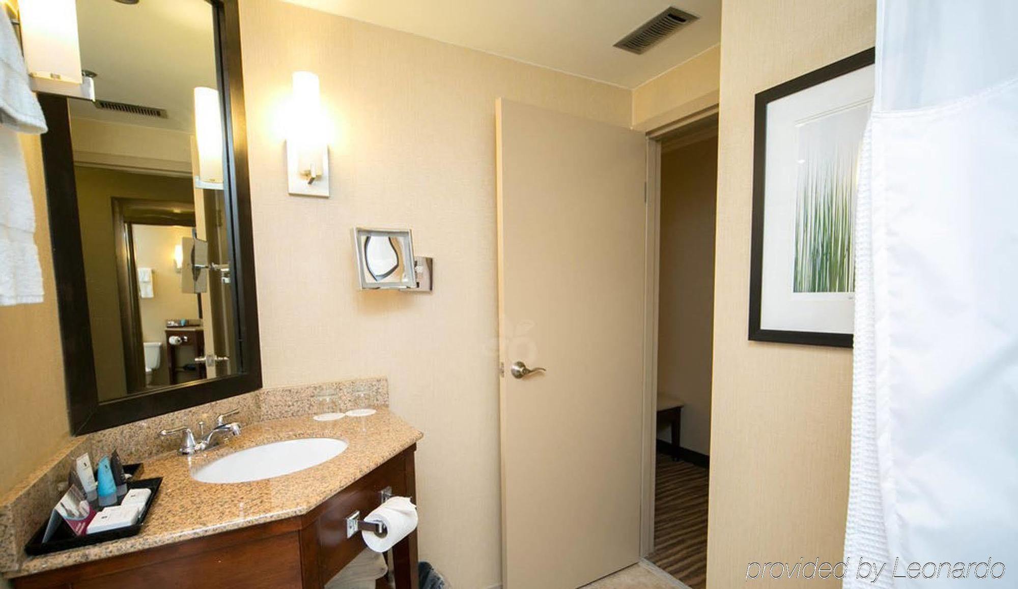 Hotel Pittsburgh Plaza 3*